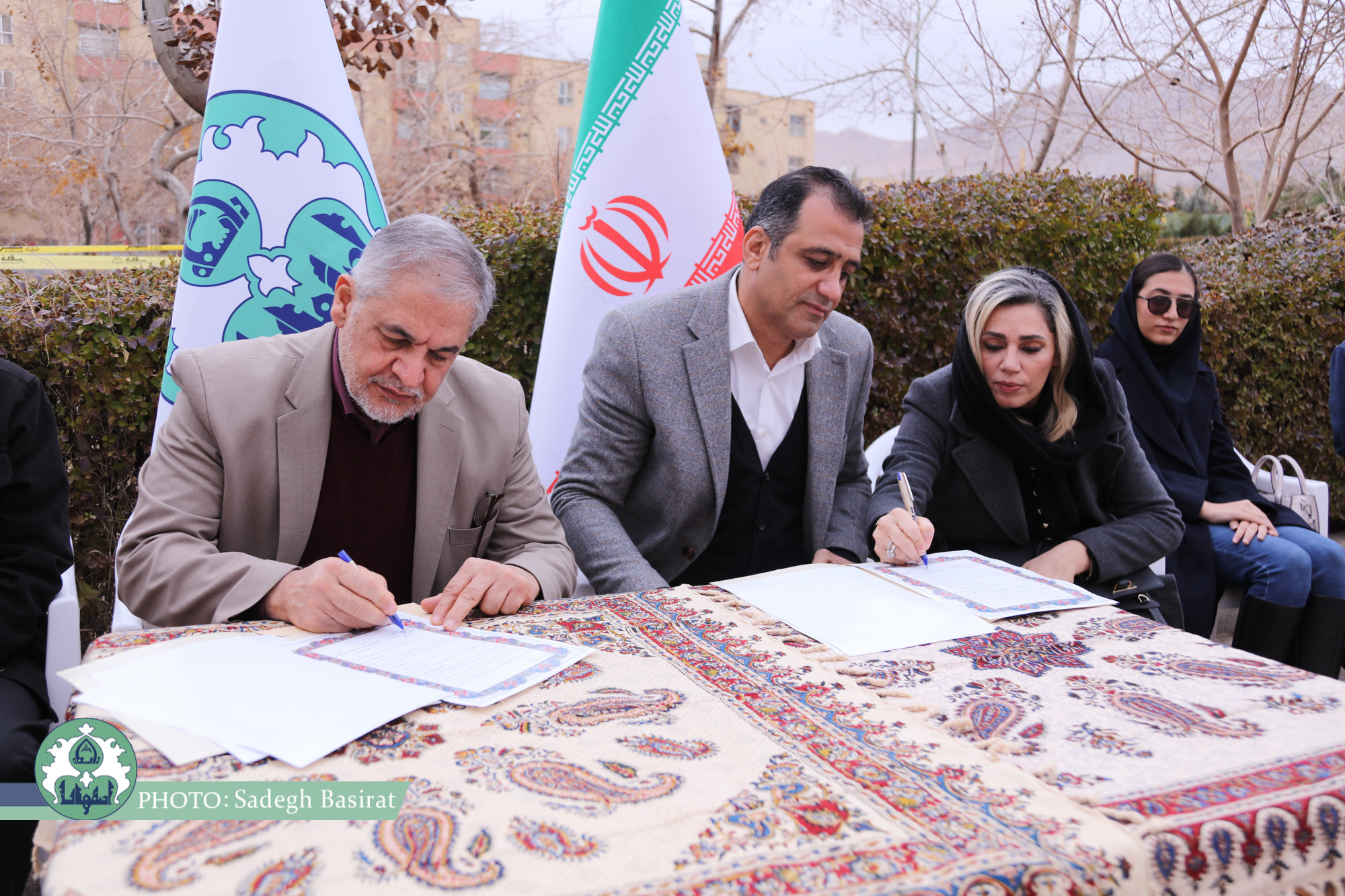 آئين کلنگ زني ساختمان خوابگاه متاهلي 